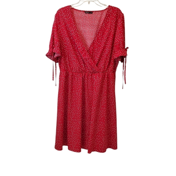 SHEIN Dresses & Skirts - 🇺🇸SHEIN Red and White Polka Dot Dress Size 2X